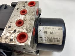 MERCEDES-BENZ 10020610854 10092615393 10061332403 00403829C0 10.0206-1085.4 10.0926-1539.3 10.0613-3240.3 10092615783 10061335961 ABS hydraulic unit / pump MERCEDES-BENZ S-CLASS (W221) (2005-2013) — thumbnail 3