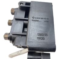 MERCEDES-BENZ A2123200358 Air suspension valve block MERCEDES-BENZ S-CLASS (W221) (2005-2013) — thumbnail 3