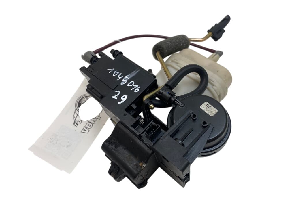 A2307500085 Bootlid / tailgate lock MERCEDES-BENZ SL-CLASS (R230) (2001-2012)