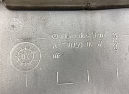 MERCEDES-BENZ A2307500037 Bootlid / tailgate moulding MERCEDES-BENZ SL-CLASS (R230) (2001-2012) — thumbnail 3