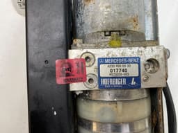 MERCEDES-BENZ HB70058-002 HB70058002 Convertible Top motor MERCEDES-BENZ SL-CLASS (R230) (2001-2012) — thumbnail 3