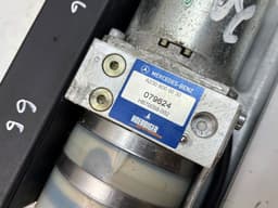 MERCEDES-BENZ HB70058-002 HB70058002 Convertible Top motor MERCEDES-BENZ SL-CLASS (R230) (2001-2012) — thumbnail 3