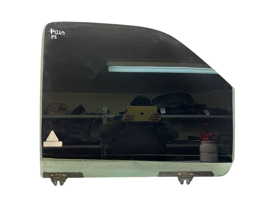 CHEVROLET 20999992 Door window glass front right CHEVROLET EXPRESS (2003-)