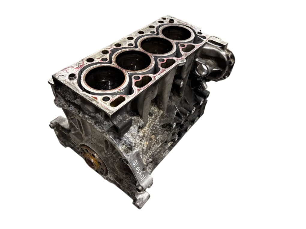 VOLVO 36012923 D4204T4 D4204T14 Engine Cylinder Block VOLVO XC60 II (246) (2017-)