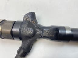 TOYOTA 2950500460 295050-0460 Fuel injector set TOYOTA HILUX VII (AN10, AN20, AN30) (2005-2015) — thumbnail 3
