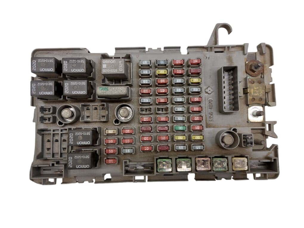 CHEVROLET 15930149 Fuse box CHEVROLET EXPRESS (2003-)