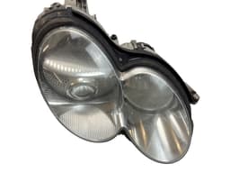 MERCEDES-BENZ 0301176476 Headlight right MERCEDES-BENZ SL-CLASS (R230) (2001-2012) — thumbnail 1