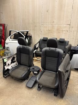 MITSUBISHI Set Of Seats MITSUBISHI OUTLANDER III (GG, GF, ZJ, ZK, ZL) (2012-2021) — thumbnail 1