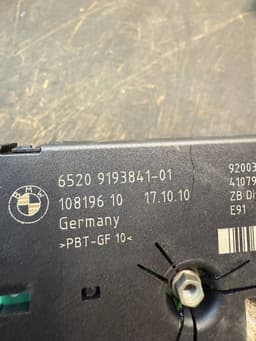 BMW 65209193841 9193841 Aerial amplifier / control unit BMW 3 (E90, E91, E92, E93) (2005-2011) — thumbnail 7