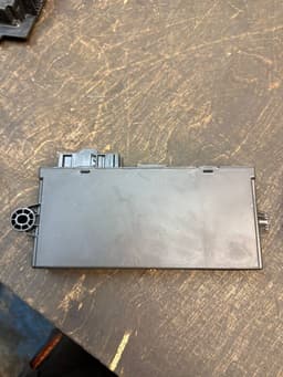 BMW 61359237047 9237047 6954719 0281016838 8510221 Engine Control Unit / module (ECU) BMW 3 (E90, E91, E92, E93) (2005-2011) — thumbnail 4