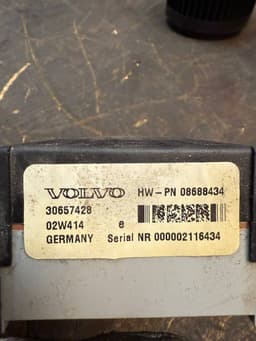 VOLVO 30657428 Fuse box VOLVO S60 I (RS) (2000-2010) — thumbnail 6