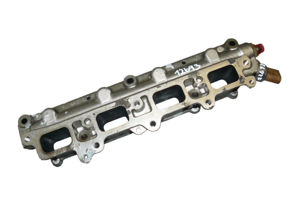 SKODA 202AQCO Fuel Distributor / fuel rail SKODA OCTAVIA II (1Z) (2004-2013)