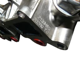 SKODA 202AQCO Fuel Distributor / fuel rail SKODA OCTAVIA II (1Z) (2004-2013) — thumbnail 4