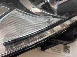 JAGUAR C2Z31443 Headlight right JAGUAR XF (X250, CC9) (2008-2015) — thumbnail 5