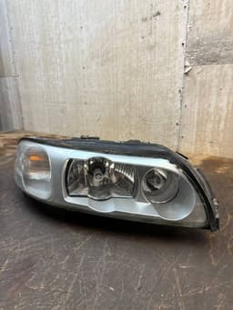 VOLVO 89008794 30655906 Headlight right VOLVO S60 I (RS) (2000-2010) — thumbnail 2
