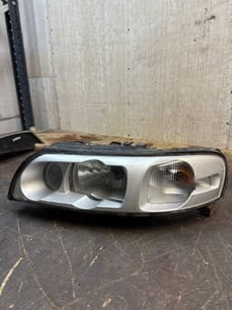 VOLVO 8693656 89008268 Headlight left VOLVO S60 I (RS) (2000-2010) — thumbnail 2
