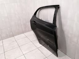 MERCEDES-BENZ Mercedes GLA X156 right rear door A1567300205 door rear right — thumbnail 2