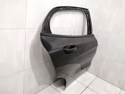 MERCEDES-BENZ Mercedes GLA X156 right rear door A1567300205 door rear right — thumbnail 6