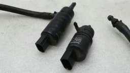 PORSCHE Porsche 970 washer fluid pump 97062450200 washer water pump headlight cleaning — thumbnail 3