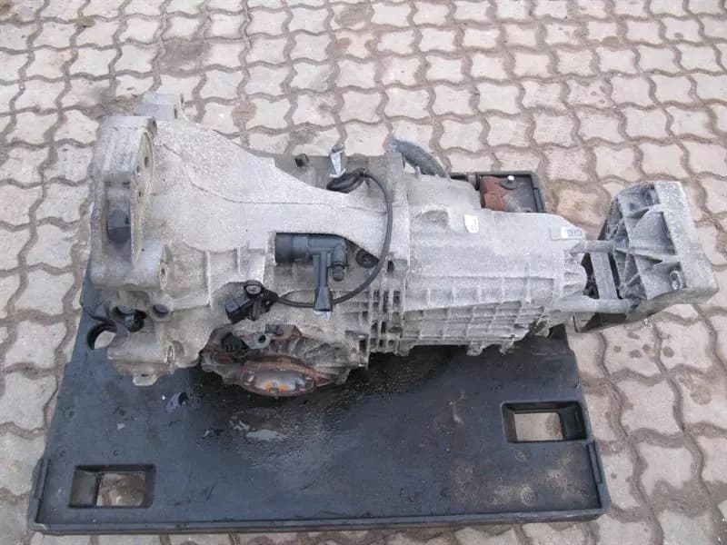 PORSCHE Porsche Boxster 986 Manual Gearbox 98630001022 Manual Transmission G86.01 5 Speed 2.7
