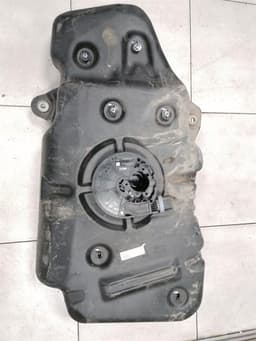 MERCEDES-BENZ Mercedes GLE W166 Fuel Tank A1664704401 AdBlue Container Tank AD BLUE — thumbnail 7