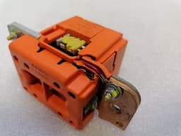 TESLA Tesla Model S 75 Fuse Box 1077177-00-B Fuse Box PYRO FUSE — thumbnail 8