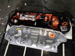 TESLA TESLA MODEL 3 LONG RANGE LiOn BATTERY 1522312-00-D BATTERY LIFT — thumbnail 7