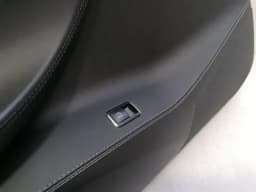 TESLA Tesla Model S 100D Door Card Front Left 1028584-49-L Front Door Panel RHD — thumbnail 5