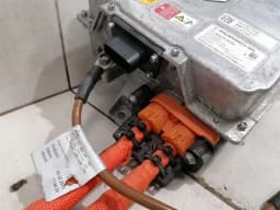 PORSCHE Porsche Taycan 9J Front Drive Unit Module 9J1907124L Front Electric Drive — thumbnail 2