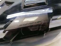 PORSCHE Porsche Taycan 9J left head light 9J1941033H defects headlight left — thumbnail 2