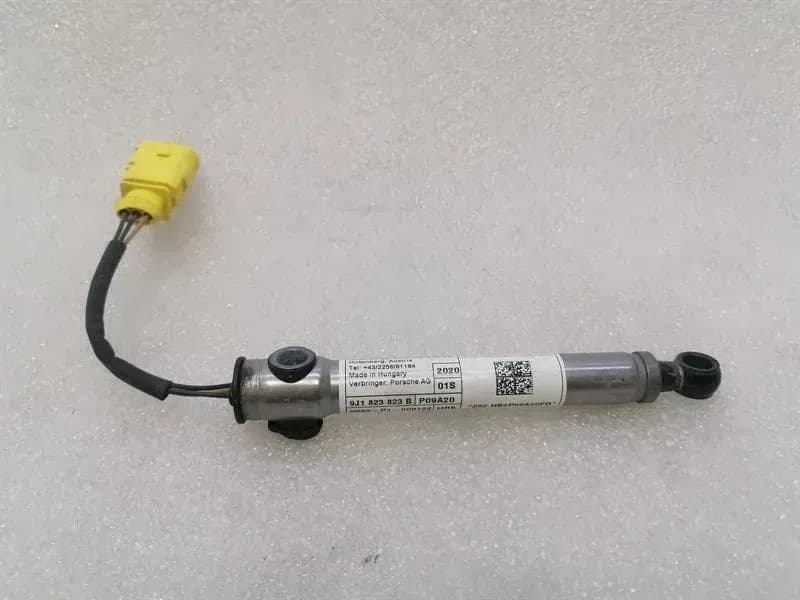 PORSCHE Porsche Taycan 9J 9J1823823B Bonnet Actuator Actuators Bonnet Systems