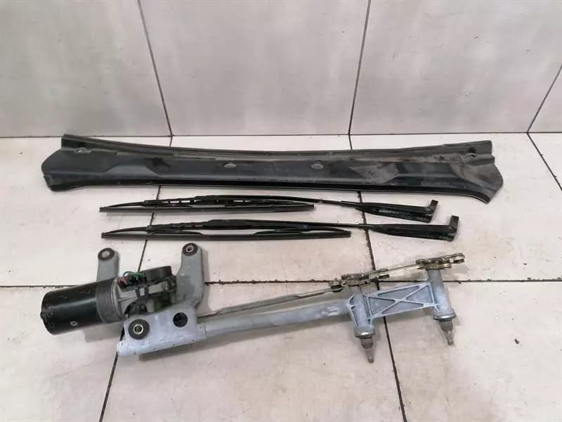 PORSCHE Porsche 911 993 Front Wiper Linkage 99362410600 RHD RIGHT HAND DRIVE