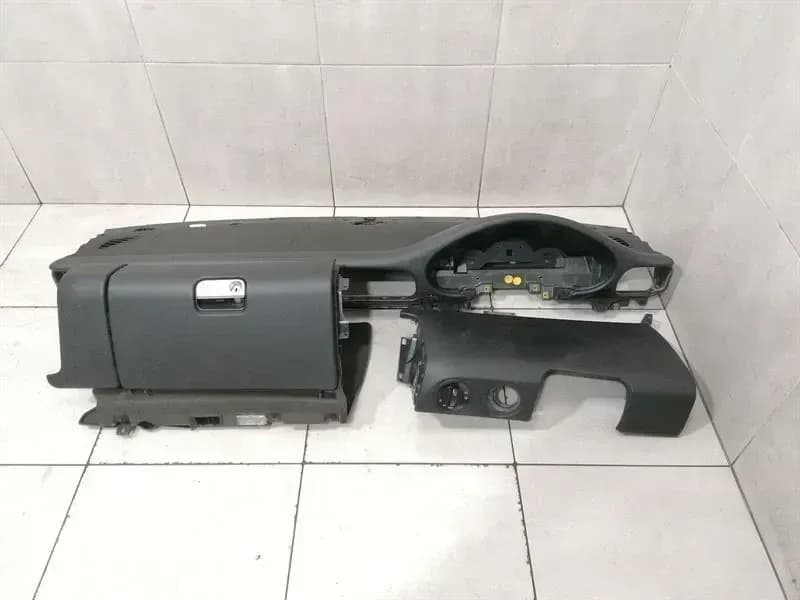 PORSCHE Porsche 911 997 Extended Leather Set Dashboard + Glovebox 99755210207 RHD