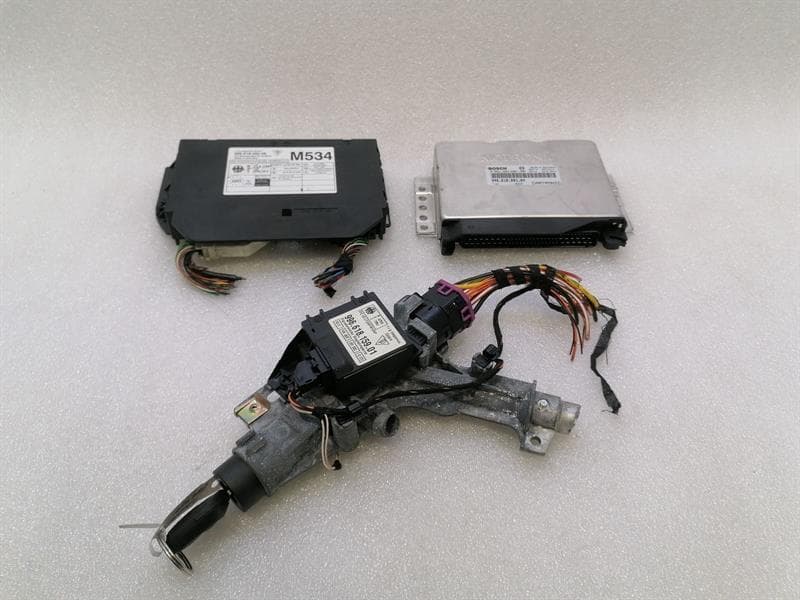 PORSCHE Porsche 911 996 engine ECU 99661860104 engine control unit