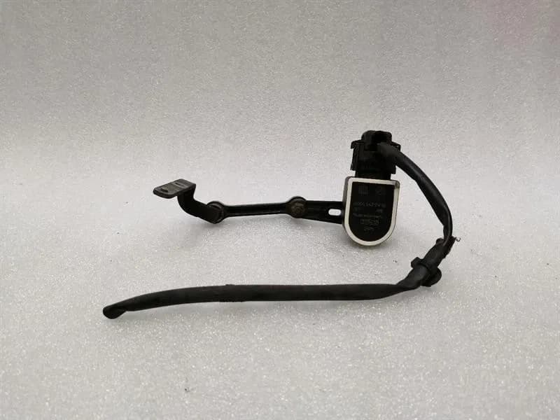 Mercedes GLS 350D Rear Left Level Sensor A0045429918 Rear Left Level Sensor