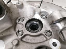 BMW BMW M3 G81 G82 M4 LCI Left Rear Hub 33 30 8095657 Wheel Bearing Housing Rear Left — thumbnail 10