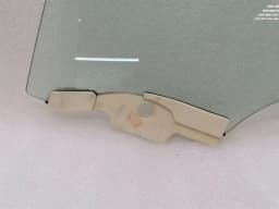 BMW BMW 3 M3 G80 G20 left front door glass 7466961 door window front left double — thumbnail 3