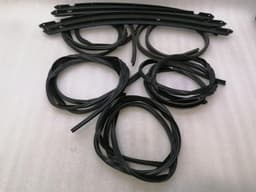 MERCEDES-BENZ Mercedes G-Wagen W463 Sealing Rail Set A4637250465 Door Seals Set — thumbnail 7
