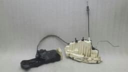 MERCEDES-BENZ Mercedes S-Class W221 W216 left door lock A2217205935 door lock front left — thumbnail 1