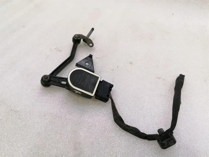 Mercedes GLE W292 C292 Front Right Level Sensor A0045429918 Level Sensor