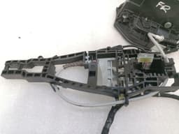 BMW BMW M4 F82 right RHD door lock 7202150 door lock right RHD — thumbnail 3