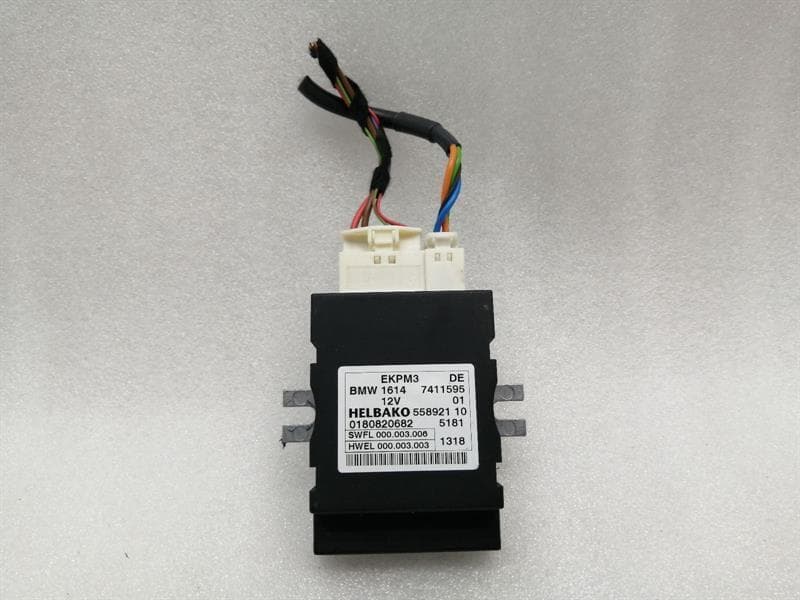 BMW BMW M4 F82 electronic module 7411595 control unit fuel pump control module