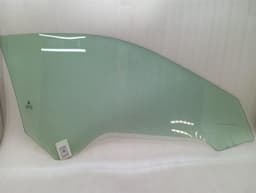 MASERATI Maserati Granturismo M145 left front door glass 68363300 door window front left — thumbnail 3