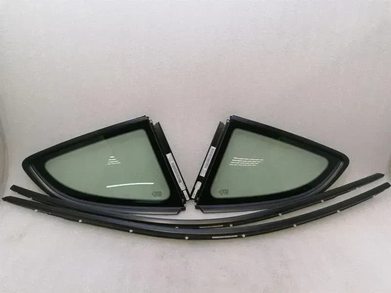 Porsche Cayman 718 GT4 Body Moulding 98153748109 Strip