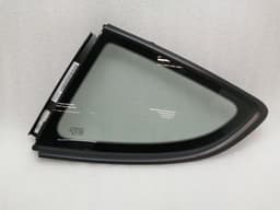 PORSCHE Porsche Cayman 718 Left Rear Quarter Glass 98154311112 Door Window 1⁄4 Rear Left — thumbnail 7