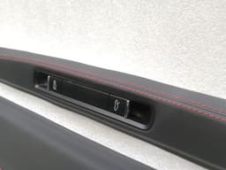 PORSCHE PORSCHE CAYMAN 718 GT4 LEATHER DOOR SILL 991555020031EQ RIGHT HAND DRIVE RHD — thumbnail 4