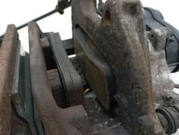 MERCEDES-BENZ Mercedes C63 AMG W205 Rear Brake Caliper A2314230181 Rear Brake System M177 — thumbnail 9
