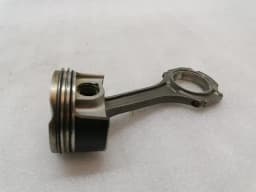 MERCEDES-BENZ Mercedes C Class W205 C63 AMG Piston A1770300800 Pistons M177 4.0 V8 — thumbnail 8