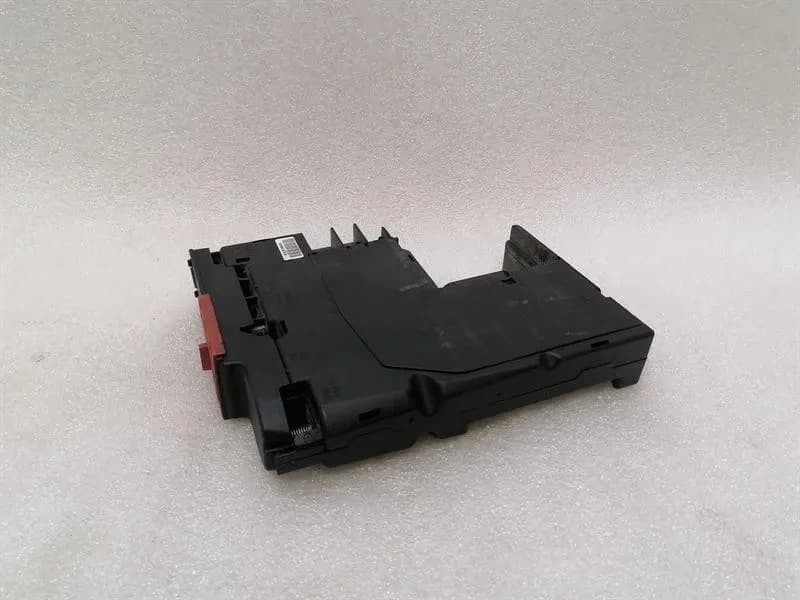 MERCEDES GT C190 GTS S COUPE Front Fuse Box A2125407150 Front Fuse Box