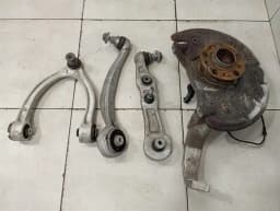 MERCEDES-BENZ Mercedes C63 AMG W205 Left Front Hub A2053325100 Wheel Bearing Housing Front Left — thumbnail 2